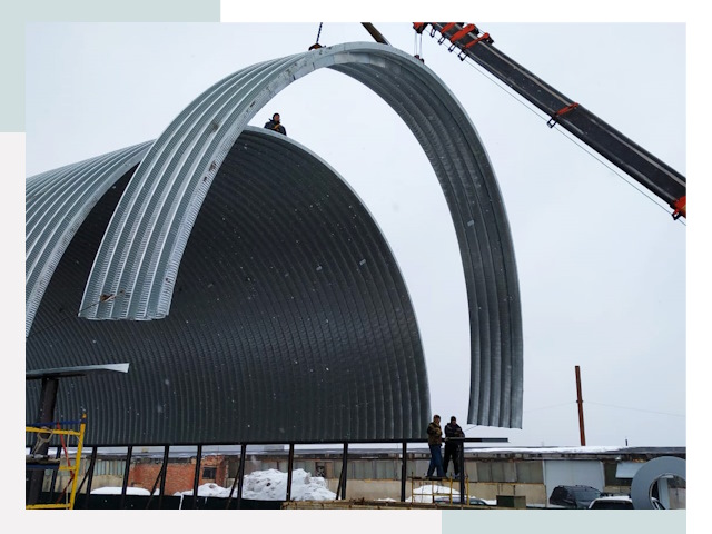 Полукруглые ангары в Белогорске